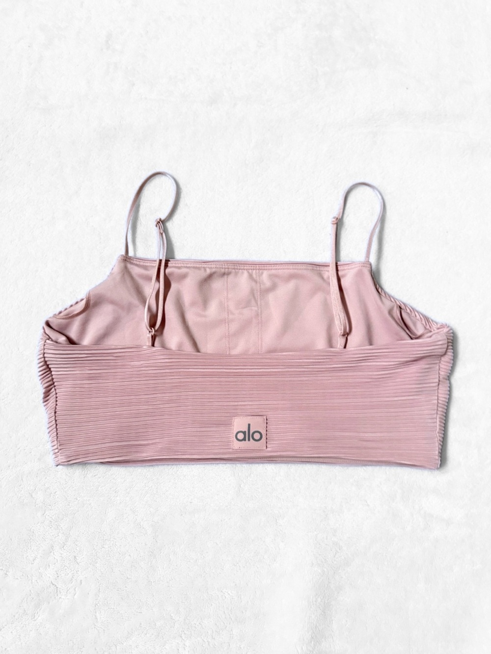 EUC ALO Yoga Micro Plisse Game On Bra – Pink Quartz – Medium